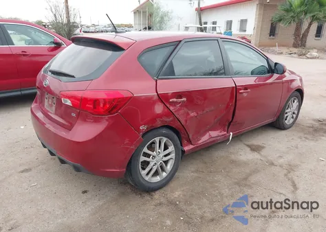 2011 Kia Forte Ex z USA, uszkodzony, nr VIN KNAFU5A25B5362355
